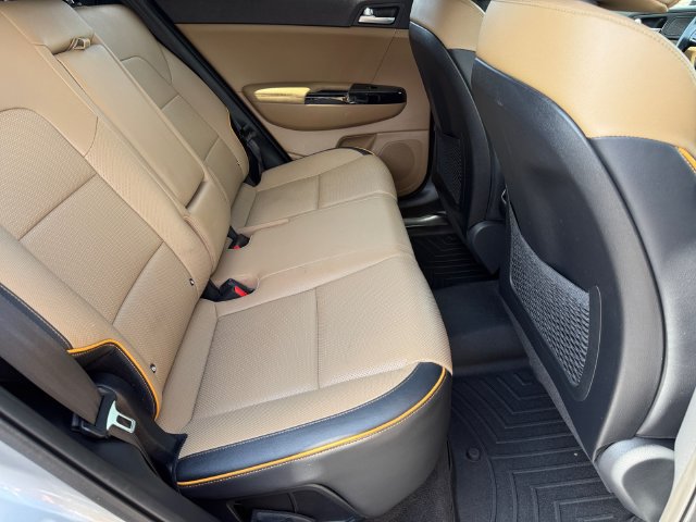 Used 2019 Kia Sportage SX AWD/4WD image 11