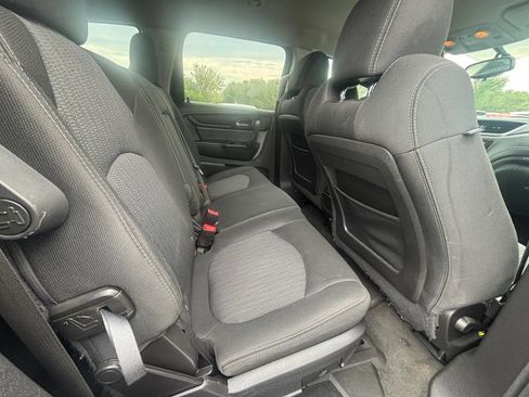 Used 2016 Chevrolet Traverse LT FWD image 5
