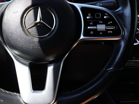 Used 2021 Mercedes-Benz GLA 250 w/ Premium Package image 54