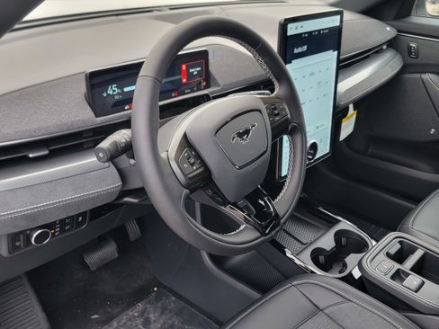 New 2025 Ford Mustang Mach-E GT image 7