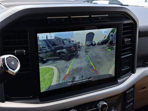 Used 2022 Ford F150 XLT w/ Equipment Group 302A High image 30