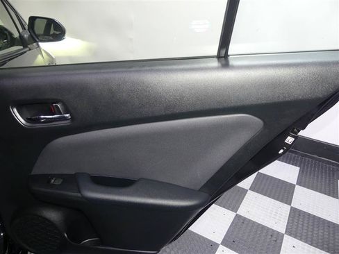 Used 2022 Toyota Prius FWD image 25