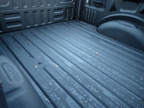 Used 2016 Ford F150 Lariat image 19