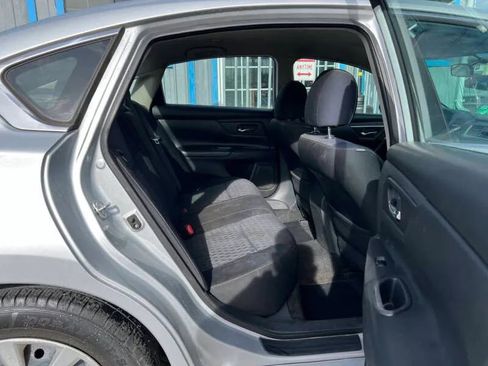 Used 2016 Nissan Altima 2.5 S w/ Power Driver Seat Package image 13