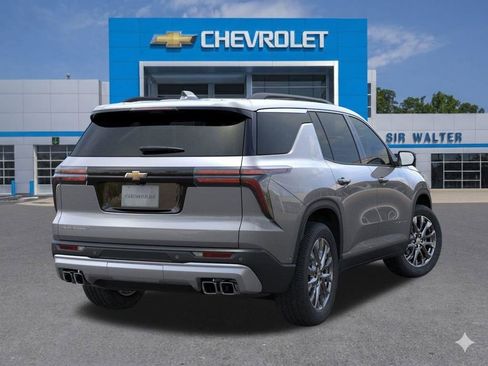 New 2026 Chevrolet Traverse LT w/ Sun and Wheel Package image 5