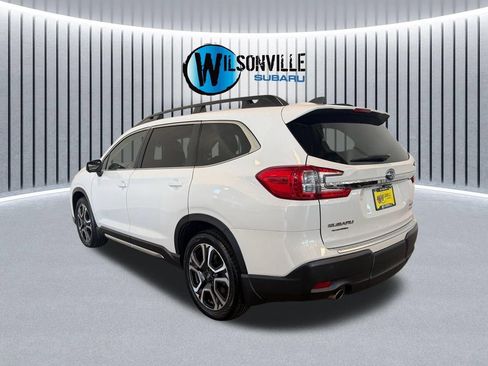 Used 2023 Subaru Ascent Limited w/ Technology Package AWD/4WD image 9