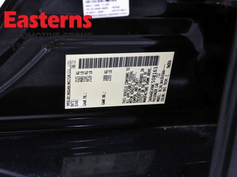 Used 2022 Nissan Maxima SV FWD image 36