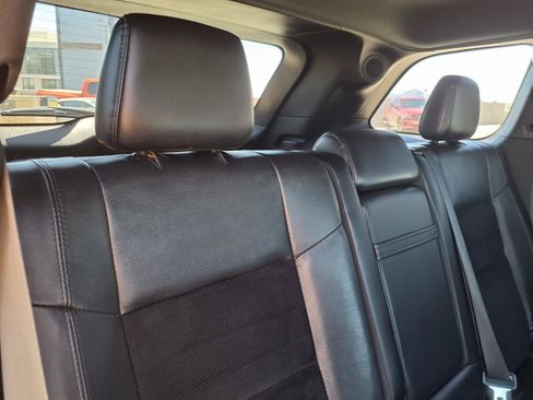 Used 2018 Jeep Grand Cherokee Altitude RWD image 15