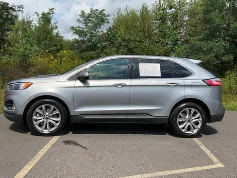 Certified 2024 Ford Edge Titanium AWD/4WD image 29