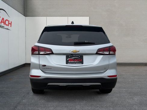Used 2022 Chevrolet Equinox LT FWD image 14