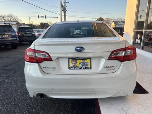 Used 2015 Subaru Legacy 2.5i Premium w/ Moonroof Package image 5