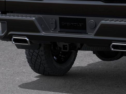New 2026 Chevrolet Silverado 1500 Custom Trail Boss w/ LPO, Dark Essentials Package AWD/4WD image 14
