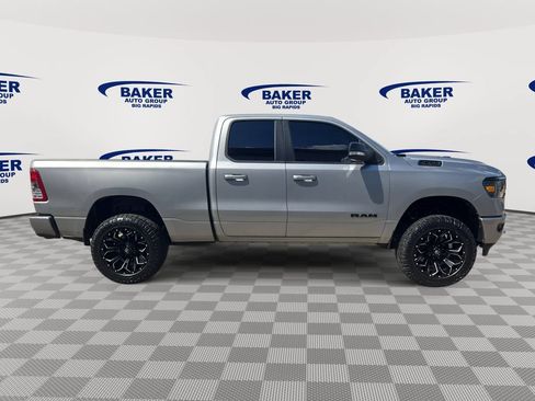 Used 2022 RAM 1500 Big Horn w/ Night Edition AWD/4WD image 2