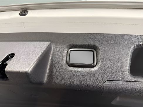 Used 2019 Hyundai Santa Fe FWD image 36