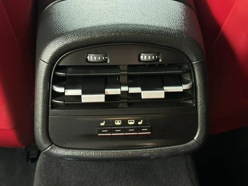 Used 2019 Maserati Ghibli S GranLusso AWD/4WD image 25
