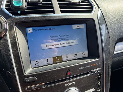 Used 2018 Ford Explorer Sport AWD/4WD image 23