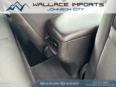 Used 2020 Dodge Challenger SXT w/ Blacktop Package RWD image 40