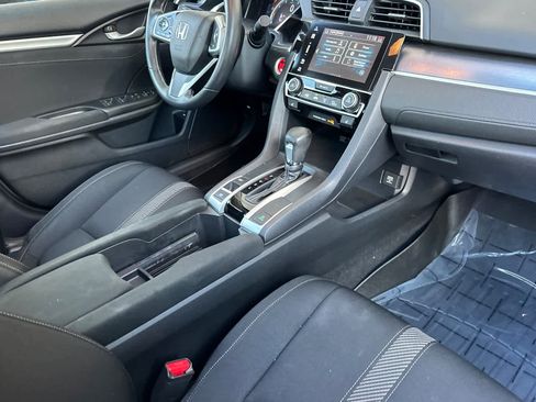 Used 2018 Honda Civic EX-T image 15