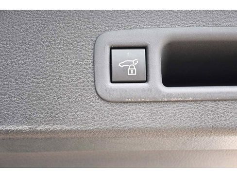 New 2025 Toyota Sienna XLE image 26