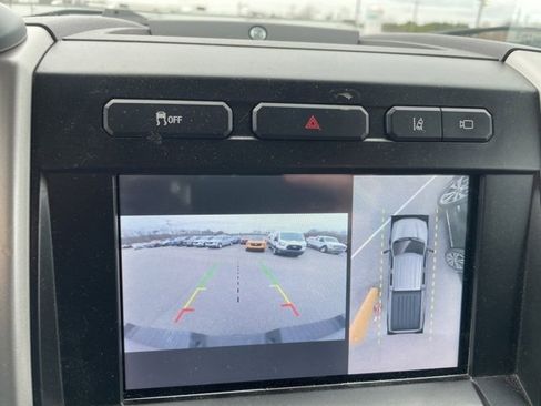 Used 2020 Ford F250 Lariat w/ Chrome Package image 18