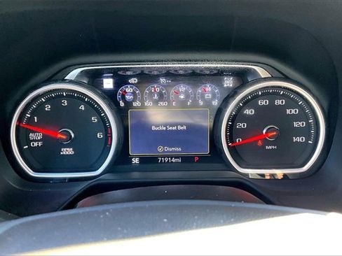 Used 2021 Chevrolet Tahoe Z71 w/ Z71 Off-Road Package image 13