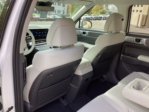 New 2026 Hyundai Santa Fe SEL w/ Tow & Go Package AWD/4WD image 24