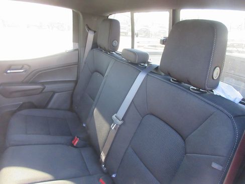 New 2026 GMC Canyon Elevation w/ Convenience Package image 15