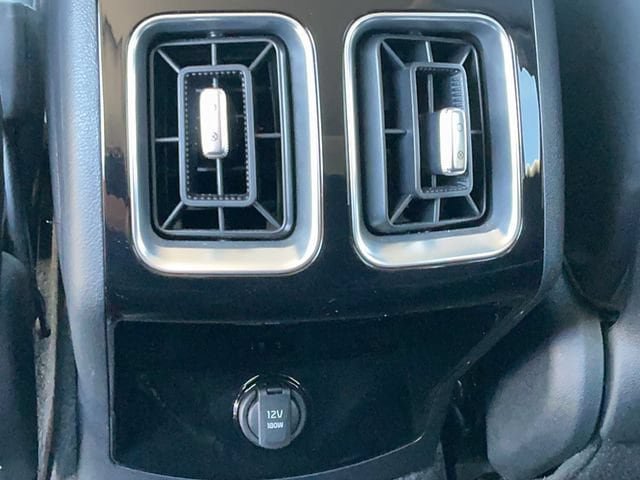 Used 2025 Kia Sorento SX AWD/4WD image 18