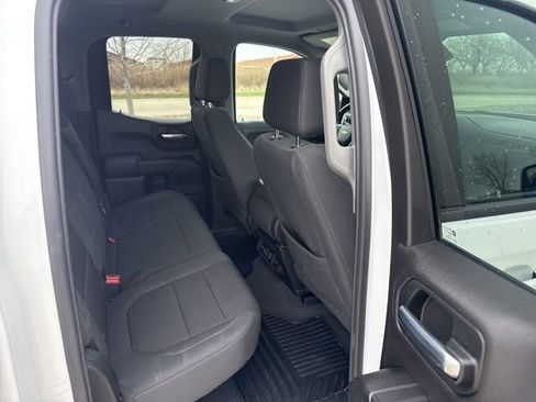 Used 2021 Chevrolet Silverado 1500 LT image 18