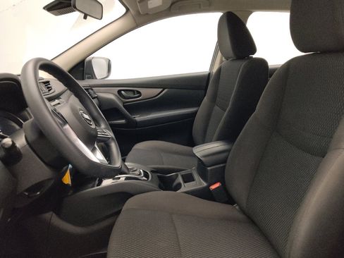 Used 2020 Nissan Rogue Sport S FWD image 17