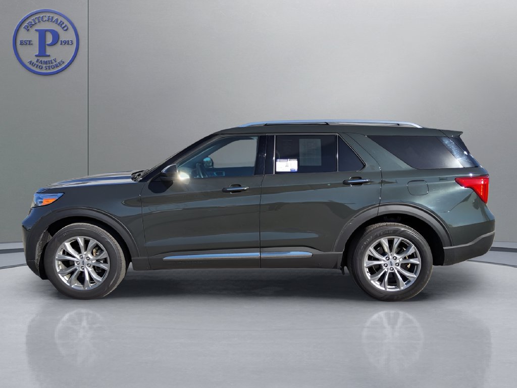 Used 2024 Ford Explorer Limited AWD/4WD image 4
