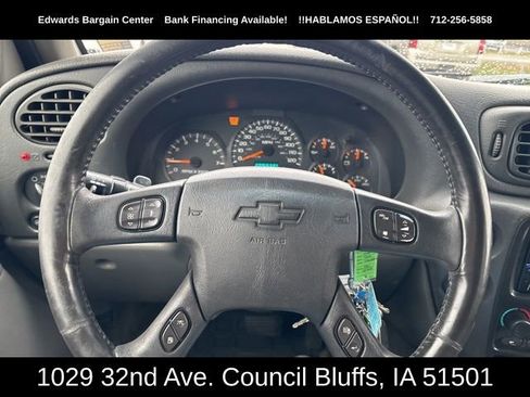 Used 2002 Chevrolet TrailBlazer LT w/ LT Leather Plus Pkg image 19