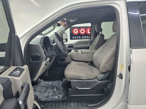 Used 2022 Ford F250 XLT w/ XLT Value Package AWD/4WD image 11