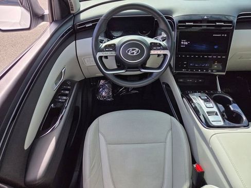 Used 2023 Hyundai Tucson Limited image 4