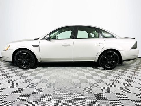 Used 2008 Ford Taurus SEL FWD image 7
