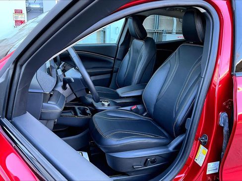 Used 2023 Ford Mustang Mach-E Premium image 7