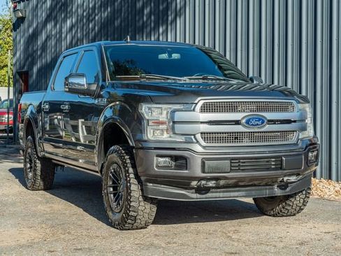 Used 2019 Ford F150 Platinum w/ Equipment Group 701A Luxury image 8