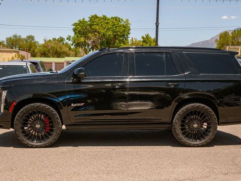 Used 2025 Cadillac Escalade V w/ LPO, Floor Liner Package AWD/4WD image 8