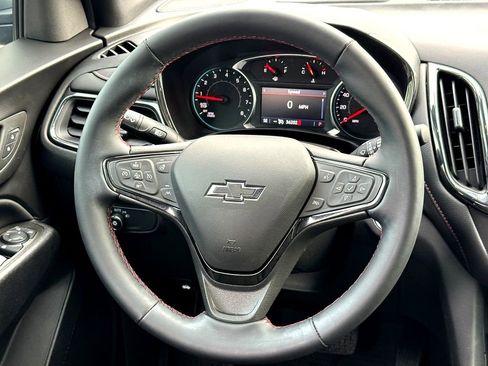 Used 2024 Chevrolet Equinox RS image 29