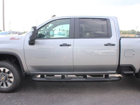 New 2026 Chevrolet Silverado 2500 Custom w/ Custom Value Package AWD/4WD image 6