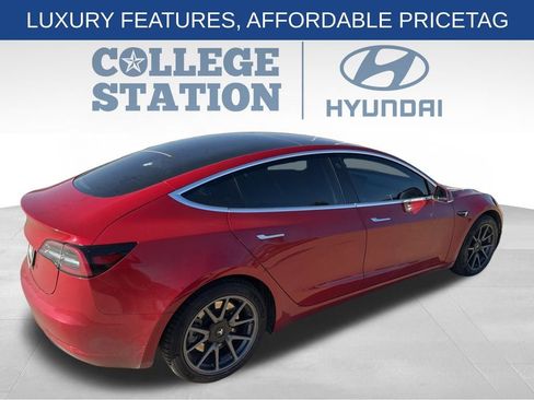 Used 2018 Tesla Model 3 image 7