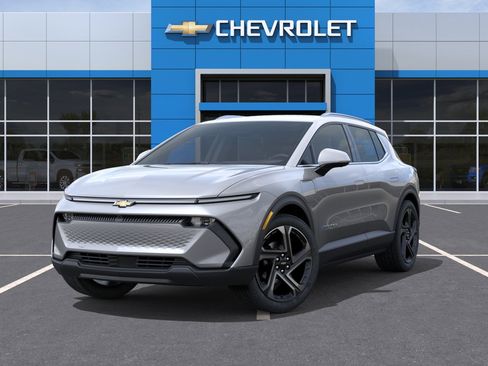 New 2026 Chevrolet Equinox EV LT image 30