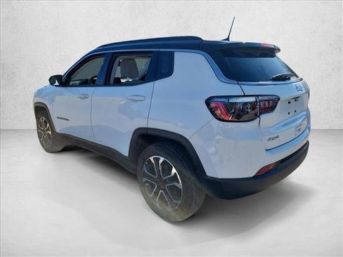 Used 2022 Jeep Compass Limited w/ Sun and Sound Group image 7