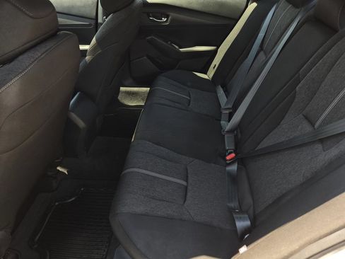Used 2023 Honda Accord Sport image 11