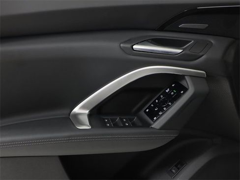 New 2025 Audi Q5 Premium Plus image 11