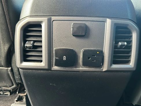 Used 2020 Ford F150 XLT w/ Equipment Group 302A Luxury RWD image 19