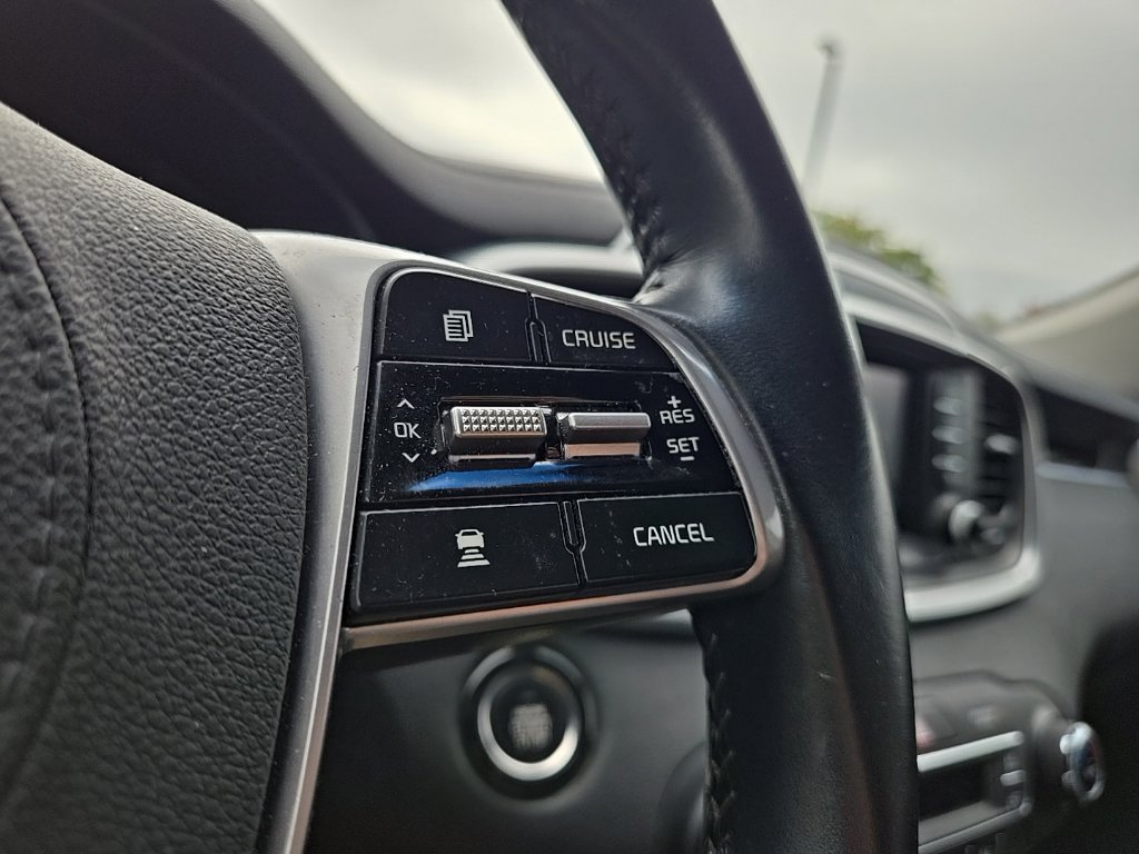 Used 2020 Kia Sorento EX AWD/4WD image 18