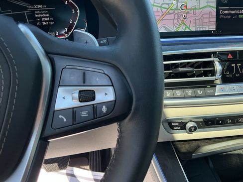 Used 2022 BMW X5 xDrive40i AWD/4WD image 29