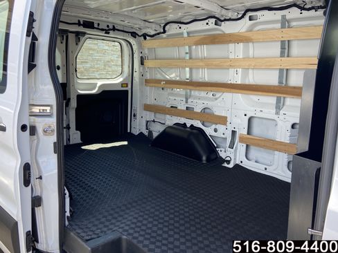 Used 2024 Ford Transit 250 Low Roof w/ Exterior Upgrade Package RWD image 22