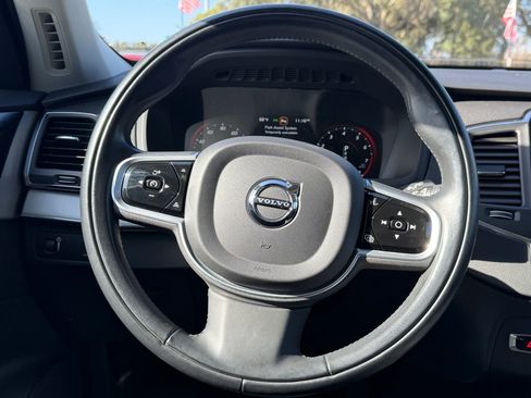 Used 2022 Volvo XC90 T5 Momentum w/ Climate Package AWD/4WD image 24